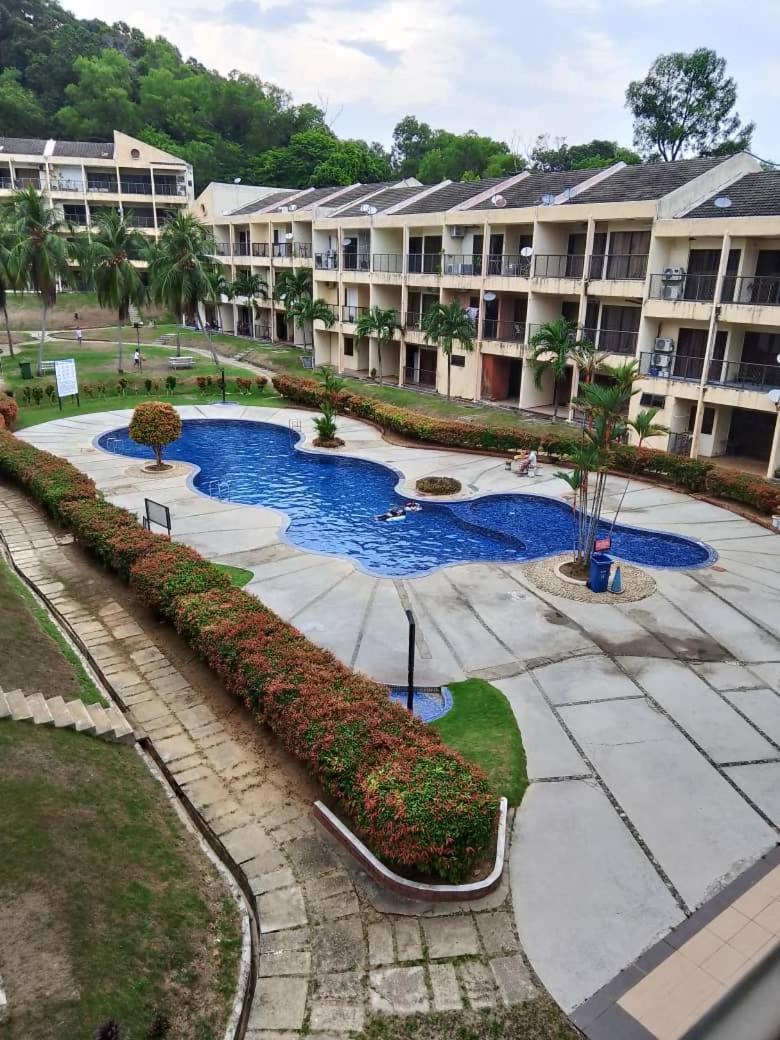 Anitas Place Porto Dickson Exterior foto